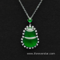 White gold gourd emerald pendant